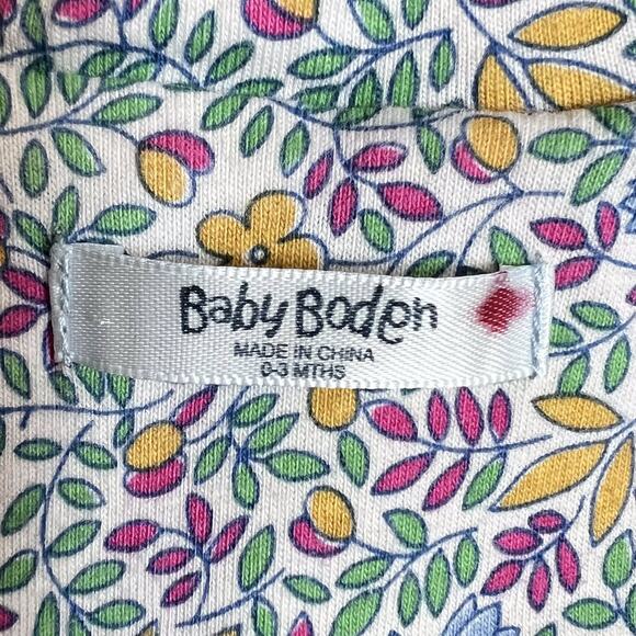 Baby Boden Hooded Jacket Size 0-3M Gray Quilted Floral Lined Button Front Coat - Picture 8 of 9